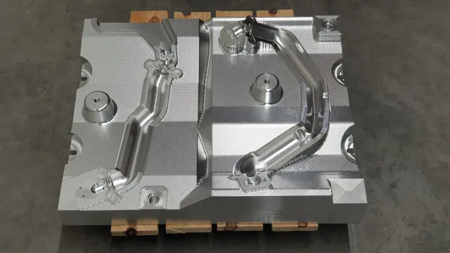 Gefräster Formeinsatz aus Aluminium mit Freiformkanälen